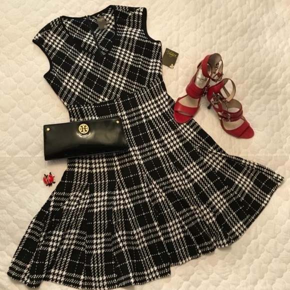 Taylor Dresses & Skirts - TAYLOR DRESS